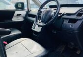 TOYOTA NOAH S.I GRADE. 2009 MODEL