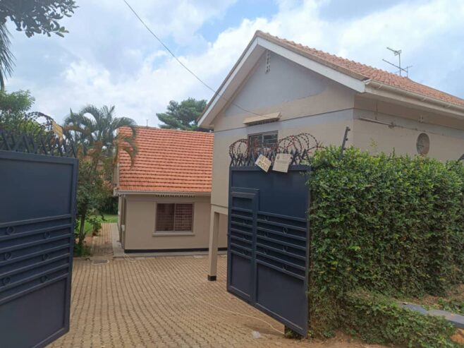 5 bedroomed house for Sale