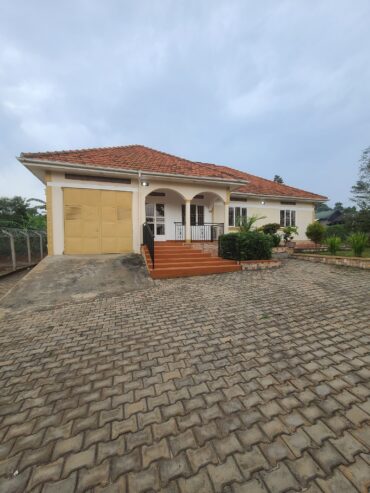 3 bedroomed stand alone house for rent