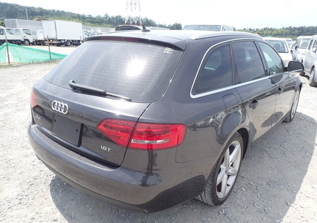 AUDI A4 AVANT 1.8TFSI Year 2008/8