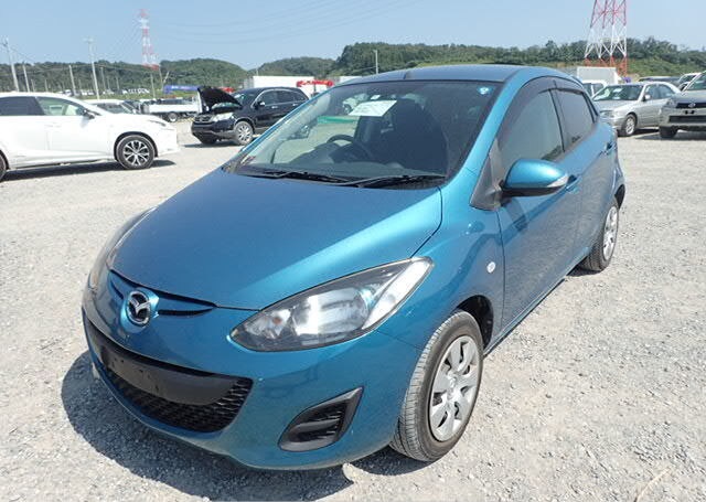 MAZDA DEMIO 13 SKYACTIV Year 2012/6