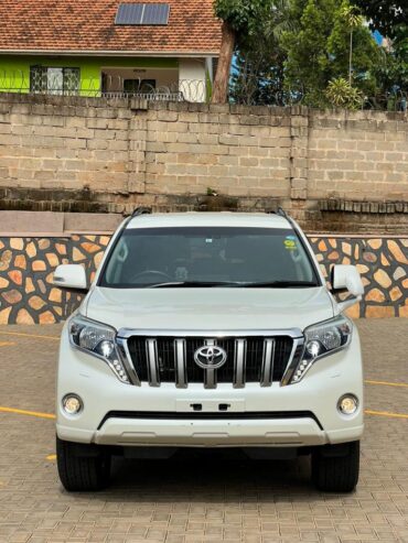 Toyota Land Cruiser TX 2016