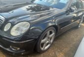 Mercedes Benz E300 model 2008