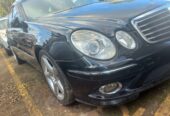 Mercedes Benz E300 model 2008