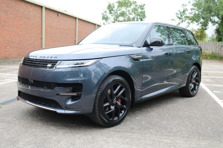 Range Rover Sport 2023 model