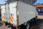 Mitsubishi Fuso Canter 2004 Grey