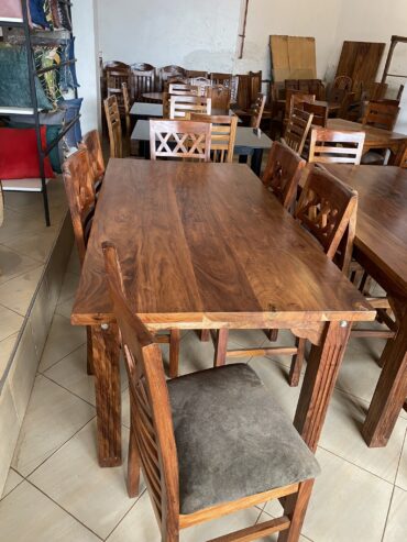 Beautiful dining sets, affordable prices