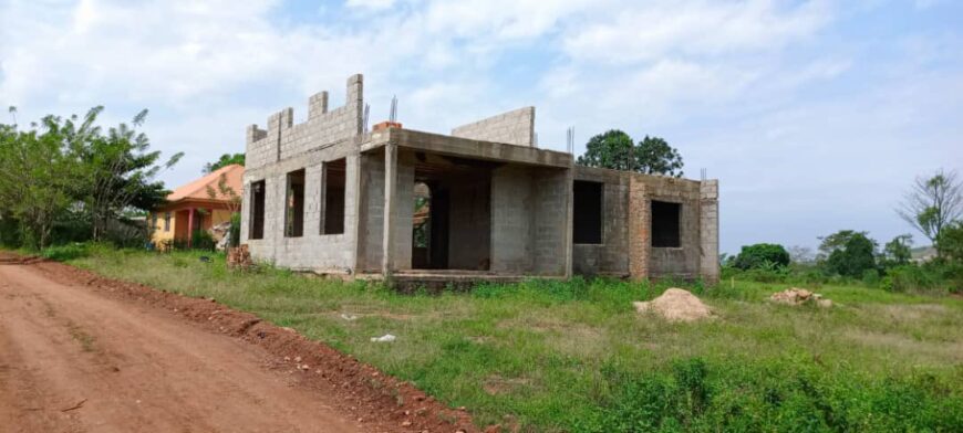 4- bedroom flat under construction