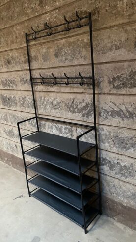 Multifunctional shoe rack and hat rack